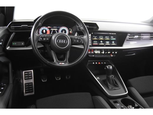 Audi A3 Limousine 30 TFSI S-Line *1ste Eigenaar*Leer*Keyless*DAB* ActivLease financial lease