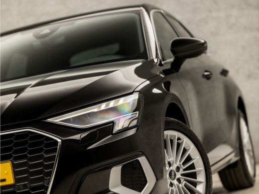 Audi A3 Sportback 30 TFSI Sportline Automaat (APPLE CARPLAY, GROOT NAVI, VIRTUAL COCKPIT, CAMERA, SPORTST... ActivLease financial lease