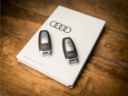 Audi A3 Sportback 30 TFSI Sportline Automaat (APPLE CARPLAY, GROOT NAVI, VIRTUAL COCKPIT, CAMERA, SPORTST... ActivLease financial lease