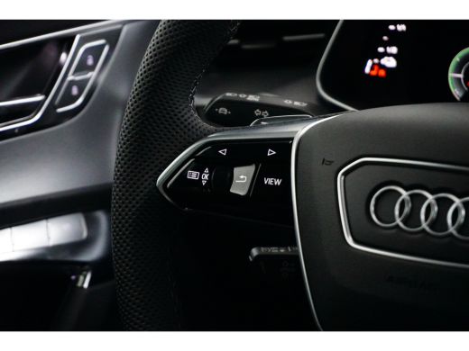 Audi A6 Avant 55 TFSIe 367PK Quattro S edition Competition | PANORAMADAK | TREKHAAK ActivLease financial lease