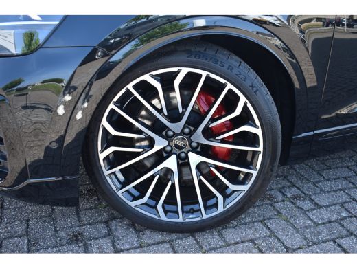 Audi Q8 60 TFSIe 490PK Quattro Pro Line S Competition | PANORAMADAK | TREKHAAK | LEDER ActivLease financial lease