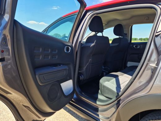 Citroën C3 1.2 PureTech C-Series - 110 Pk - Euro 6 - Navi - AppleCarplay AndroidAuto - Climate Control ActivLease financial lease