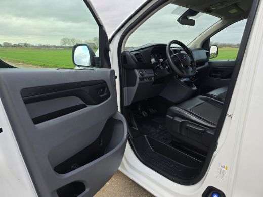 Citroën Jumpy 2.0 BlueHDI 120 M Club L2 H1 - 120 Pk - Euro 6 - Navi - ParkeerCamera - AppleCarplay AndroidAuto ActivLease financial lease