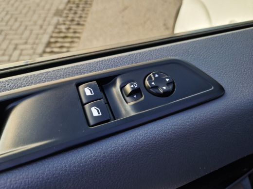 Citroën Jumpy 2.0 BlueHDI 120 M Club L2 H1 - 120 Pk - Euro 6 - Navi - ParkeerCamera - AppleCarplay AndroidAuto ActivLease financial lease