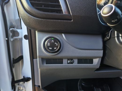 Citroën Jumpy 2.0 BlueHDI 120 M Club L2 H1 - 120 Pk - Euro 6 - Navi - ParkeerCamera - AppleCarplay AndroidAuto ActivLease financial lease