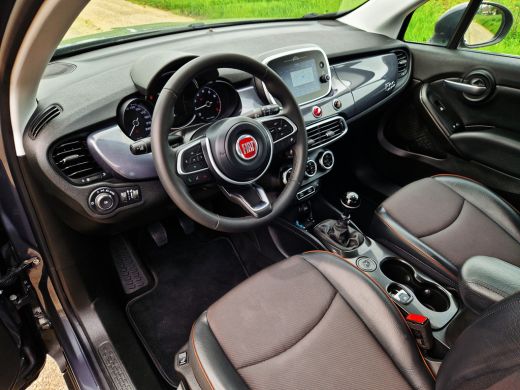 Fiat 500X 1.0 GSE - 120 Pk - Euro 6 - Navi - ParkeerCamera - Climate Control - Cruise Control ActivLease financial lease
