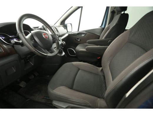 Fiat Talento 1.6 EcoJet L2H1 | Dubbele Cabine | 5 Persoons | Airco Cruise Camera Navi Trekhaak PDC 17"LMV ActivLease financial lease