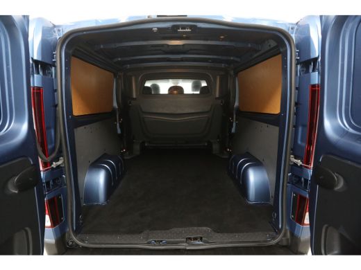Fiat Talento 1.6 EcoJet L2H1 | Dubbele Cabine | 5 Persoons | Airco Cruise Camera Navi Trekhaak PDC 17"LMV ActivLease financial lease