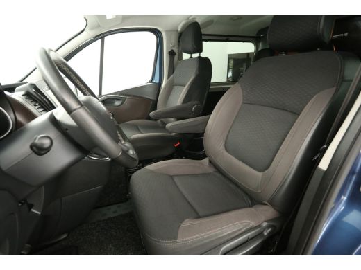 Fiat Talento 1.6 EcoJet L2H1 | Dubbele Cabine | 5 Persoons | Airco Cruise Camera Navi Trekhaak PDC 17"LMV ActivLease financial lease