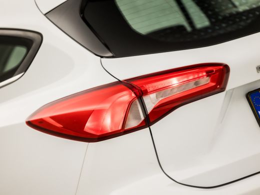 Ford FOCUS Wagon 1.0 EcoBoost Sport (APPLE CARPLAY, GROOT NAVI, PARKEERSENSOREN, BANG&OLUFSEN, KEYLESS, SPORTSTOEL... ActivLease financial lease