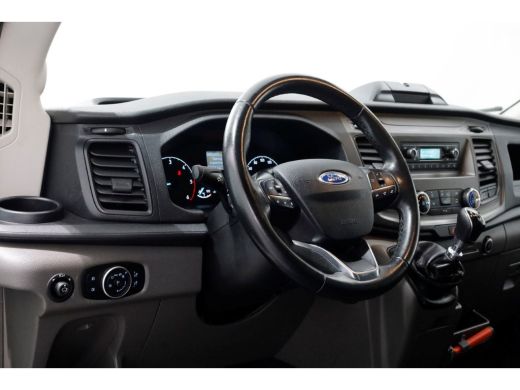 Ford Transit 350 2.0 TDCI 130pk L3H2 Trend Airco/Imperiaal Trekhaak 2800kg 11-2020 ActivLease financial lease