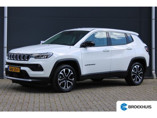Jeep Compass 1.5T e-Hybrid Altitude / Navigatie / 360 Camera / Stuur -en stoelverwarming / Keyless / Draadloze... Jeep Compass 1.5T e-Hybrid Altitude / Navigatie / 360 Camera / Stuur -en stoelverwarming / Keyless / Draadloze...