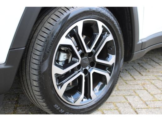 Jeep Compass 1.5T e-Hybrid Altitude / Navigatie / 360 Camera / Stuur -en stoelverwarming / Keyless / Draadloze... ActivLease financial lease