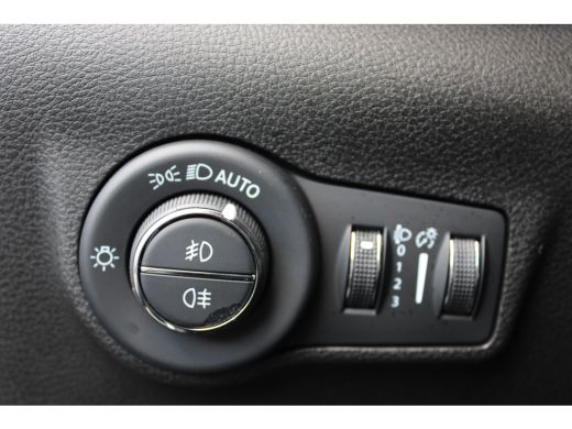 Jeep Compass 1.5T e-Hybrid Altitude / Navigatie / 360 Camera / Stuur -en stoelverwarming / Keyless / Draadloze... ActivLease financial lease