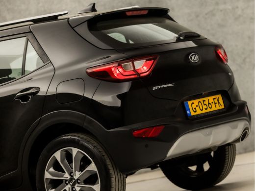 Kia Stonic 1.0 T-GDi DynamicLine (APPLE CARPLAY, NAVIGATIE, CAMERA, PARKEERSENSOREN, SPORTSTOELEN, CRUISE, G... ActivLease financial lease