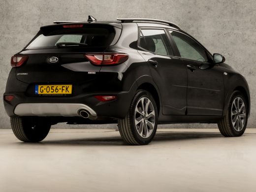 Kia Stonic 1.0 T-GDi DynamicLine (APPLE CARPLAY, NAVIGATIE, CAMERA, PARKEERSENSOREN, SPORTSTOELEN, CRUISE, G... ActivLease financial lease