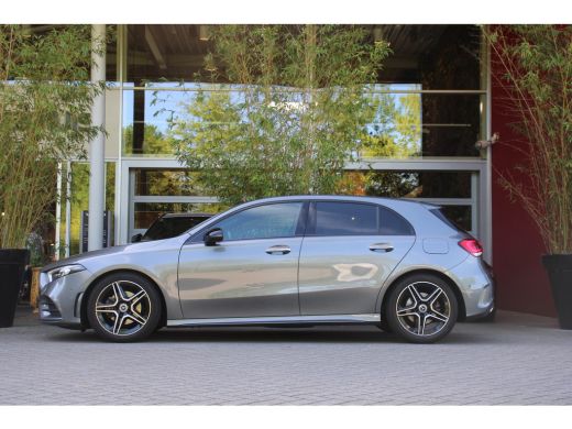 Mercedes A-Klasse 200 Business Solution AMG | Ambient Lighting | Camera | Stoelverwarming | Dodehoekdetectie ActivLease financial lease