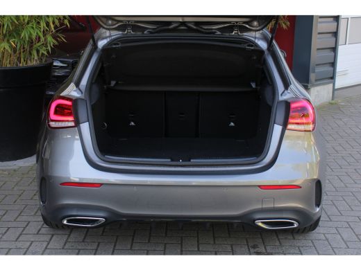 Mercedes A-Klasse 200 Business Solution AMG | Ambient Lighting | Camera | Stoelverwarming | Dodehoekdetectie ActivLease financial lease