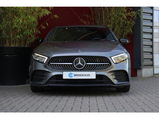 Mercedes A-Klasse 200 Business Solution AMG | Ambient Lighting | Camera | Stoelverwarming | Dodehoekdetectie ActivLease financial lease