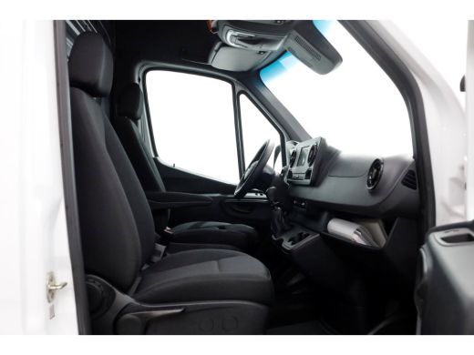 Mercedes Sprinter 311 CDI 115pk RWD L2H2 Airco Laadklep 500kg + Trekhaak 07-2020 ActivLease financial lease