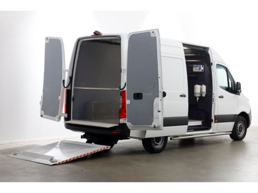 Mercedes Sprinter 311 CDI 115pk RWD L2H2 Airco Laadklep 500kg + Trekhaak 07-2020 ActivLease financial lease