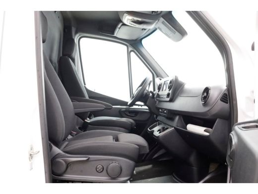 Mercedes Sprinter 317 CDI 170pk RWD L3H3 Maxi 9G Automaat Navi/Camera 11-2022 ActivLease financial lease