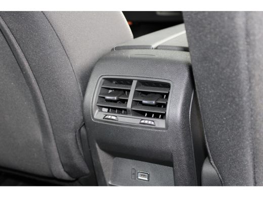Opel Astra Sports Tourer 1.6 180pk Turbo Hybrid | Airco (automatisch) | Apple Carplay/Android Auto | Autonom... ActivLease financial lease