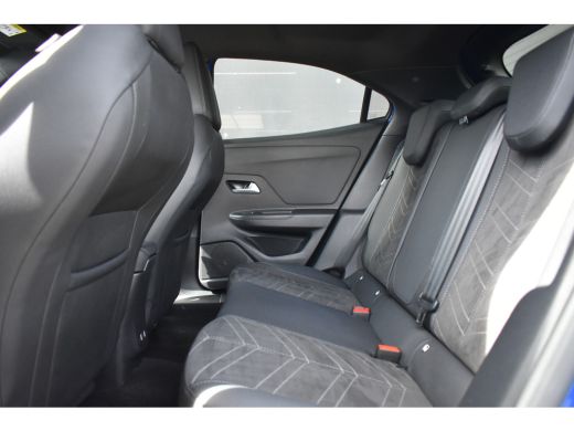 Opel Mokka 1.2 Turbo Hybrid GS 136pk Automaat | Massage | Navigatie | Achteruitrijcamera | Alcantara | Clima... ActivLease financial lease