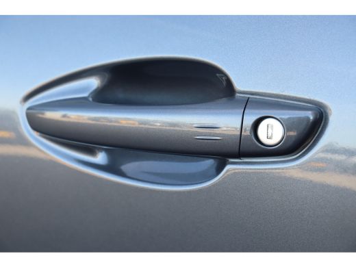 Peugeot 5008 1.2 PURETECH 130PK GT PACK AUTOMAAT / NAVI / CLIMA / PDC / 19" LMV / CAMERA / KEYLESS / FULL-LED ... ActivLease financial lease