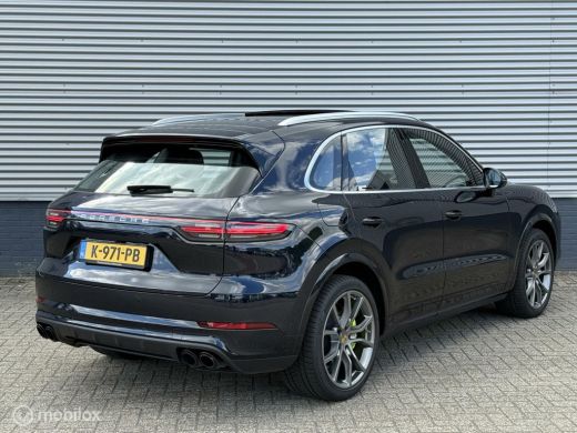 Porsche Cayenne 4.0 Turbo S E-Hybrid KERAMISCHE REMMEN ActivLease financial lease