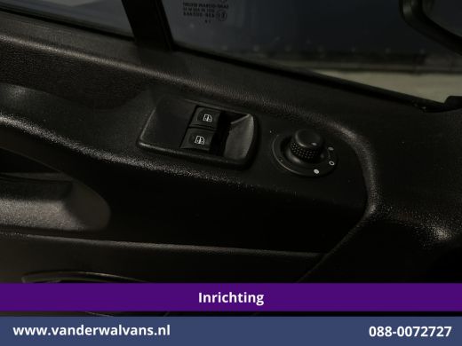 Renault Trafic 1.6 dCi L1H1 inrichting Euro6 Airco | Trekhaak | Navigatie | Cruisecontrol | LED | Parkeersensore... ActivLease financial lease