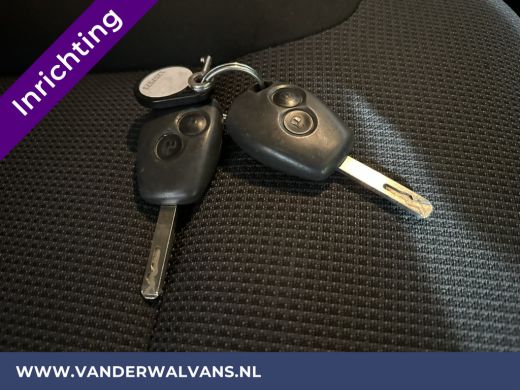 Renault Trafic 1.6 dCi L1H1 inrichting Euro6 Airco | Imperiaal | Trekhaak | Navigatie | Cruisecontrol | LED | Pa... ActivLease financial lease