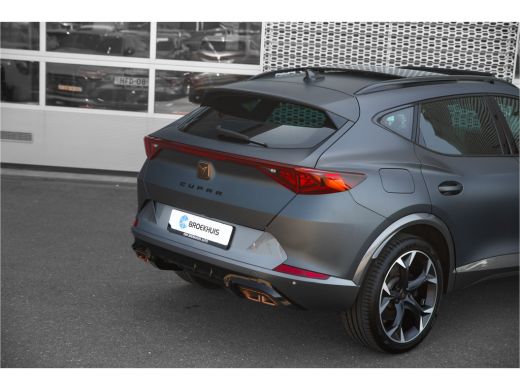 CUPRA Formentor 1.4 e-Hybrid 204 pk Adrenaline | Leder | Panoramadak | Camera | Carplay ActivLease financial lease