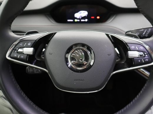 Skoda Enyaq iV 80 + LEDER | PANORAMA | 360 CAMERA | APPLE CARPLAY | STOELVERWARMING | ADAPTIVE CRUISE ActivLease financial lease