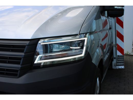 Volkswagen Crafter | Exclusive | L3 | 2.0 TDI 141 PK | Automaat | Glasrasteel van den Born | Trekhaak | Betonplex La... ActivLease financial lease