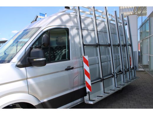 Volkswagen Crafter | Exclusive | L3 | 2.0 TDI 141 PK | Automaat | Glasrasteel van den Born | Trekhaak | Betonplex La... ActivLease financial lease