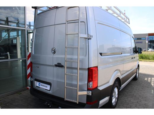 Volkswagen Crafter | Exclusive | L3 | 2.0 TDI 141 PK | Automaat | Glasrasteel van den Born | Trekhaak | Betonplex La... ActivLease financial lease