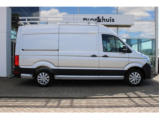 Volkswagen Crafter | Exclusive | L3 | 2.0 TDI 141 PK | Automaat | Glasrasteel van den Born | Trekhaak | Betonplex La... ActivLease financial lease