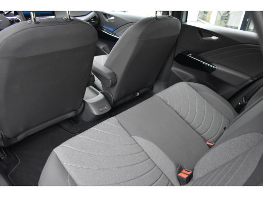 Volkswagen ID.3 58 kWh 204PK | NAVIGATIE | 18 INCH | STUUR + STOELVERW. | NIEUWSTAAT! ActivLease financial lease