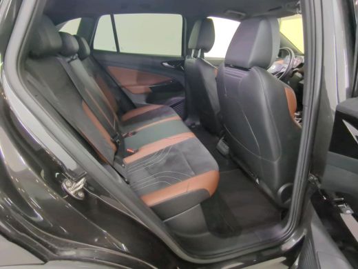 Volkswagen ID.4 Business 77 kWh | IQ-Light | Navi | Camera | ActivLease financial lease