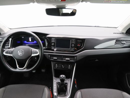 Volkswagen Polo 1.0 TSi Life | Airco | 15 Inch | Adaptive Cruise Control | Parkeersensoren | Carplay | 60.438 Km!! ActivLease financial lease
