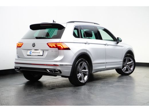 Volkswagen Tiguan 1.4 TSI 245PK DSG-6 eHybrid R-Line | NAVIGATIE | CAMERA | AUTO A. KLEP ActivLease financial lease