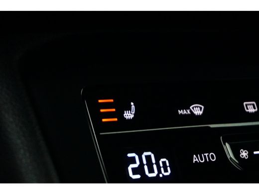 Volkswagen Tiguan 1.5 TSI Life Appconnect, Trekhaak (1800KG), Stoel+Stuurwielverwarming, 18''LMV' ActivLease financial lease