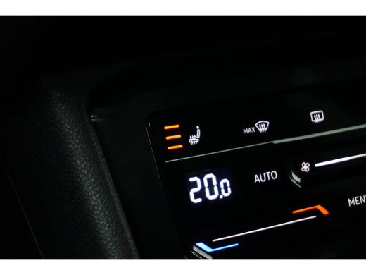 Volkswagen Tiguan 2.0 TSI 190PK DSG-7 4Motion | TREKHAAK | NAVIGATIE | CAMERA | AUTO A. KLEP ActivLease financial lease