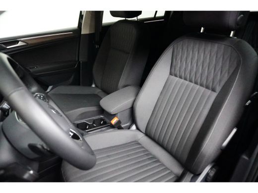 Volkswagen Tiguan Allspace 1.5 TSI 150PK DSG-7 Life + 7P. | TREKHAAK | STOELVERW. | CAMERA ActivLease financial lease