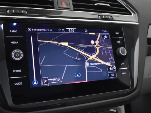 Volkswagen Tiguan Elegance 1.4TSI Hybrid 245pk | Adaptief cruise control | Navigatie | Panorama dak | Leder bekledi... ActivLease financial lease