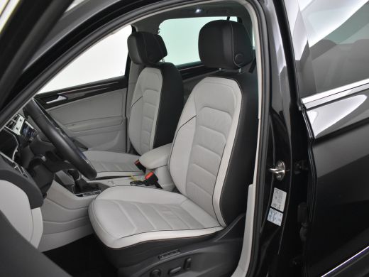 Volkswagen Tiguan Elegance 1.4TSI Hybrid 245pk | Adaptief cruise control | Navigatie | Panorama dak | Leder bekledi... ActivLease financial lease