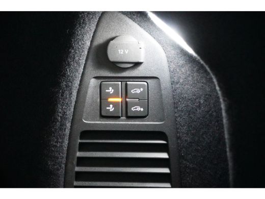 Volkswagen Touareg 3.0 TSi eHybrid 462PK 4MOTION R | LUCHTVERING | TREKHAAK | PANORAMADAK | 360 CAMERA | NACHTZICHT ... ActivLease financial lease