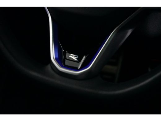 Volkswagen Touareg 3.0 TSi eHybrid 462PK 4MOTION R | LUCHTVERING | TREKHAAK | PANORAMADAK | 360 CAMERA | NACHTZICHT ... ActivLease financial lease