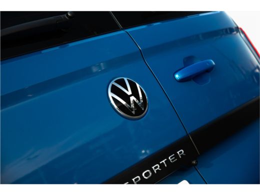 Volkswagen Transporter 2.0 TDI 170PK Bulli Intro L2 | Digital Cockpit | LED | Navigatie | ActivLease financial lease
